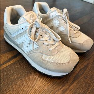 New Balance Classic Cream Athletic Shoes